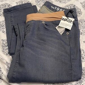 *** Maternity*** Gap Jeans- brand new